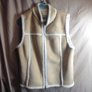 Shaver lake vest